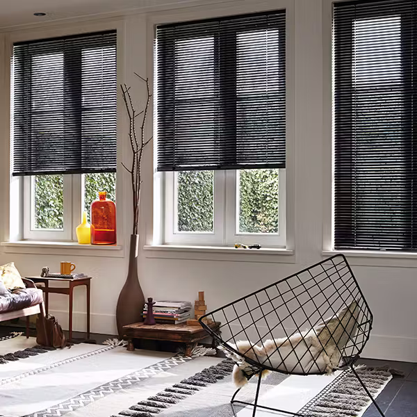 Aluminium jaloezie 25mm | Luxaflex®